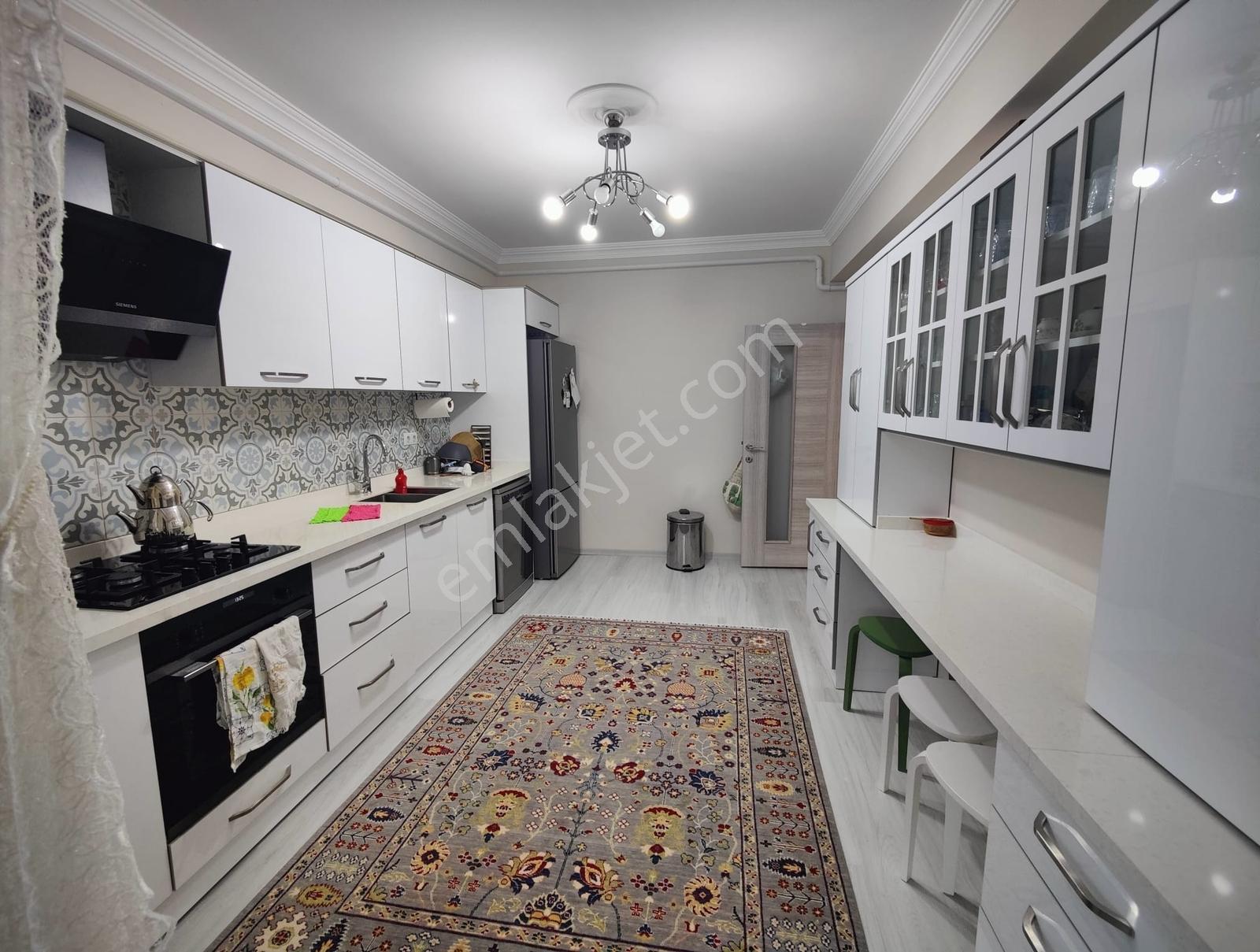 Karşıyaka Elit Park Sitesi Deniz Manz İçi Özel Yapım Satılık - Görsel 14