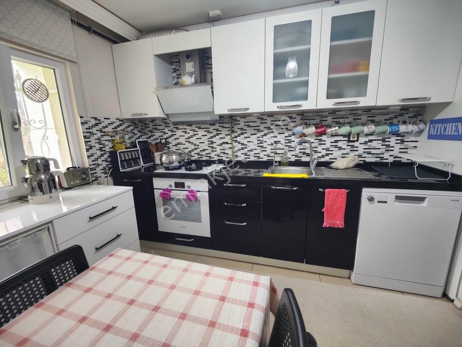 Soğuksu Mahallesi Akcity 2 Sitesi Satılık 3+1 Daire - Görsel 13