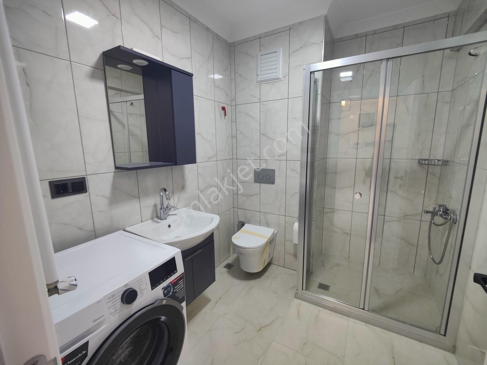 Konaklar Mah. Deniz Manzaralı Lüx Sıfır Eşyalı Kiralık 1+1 Daire - Görsel 27
