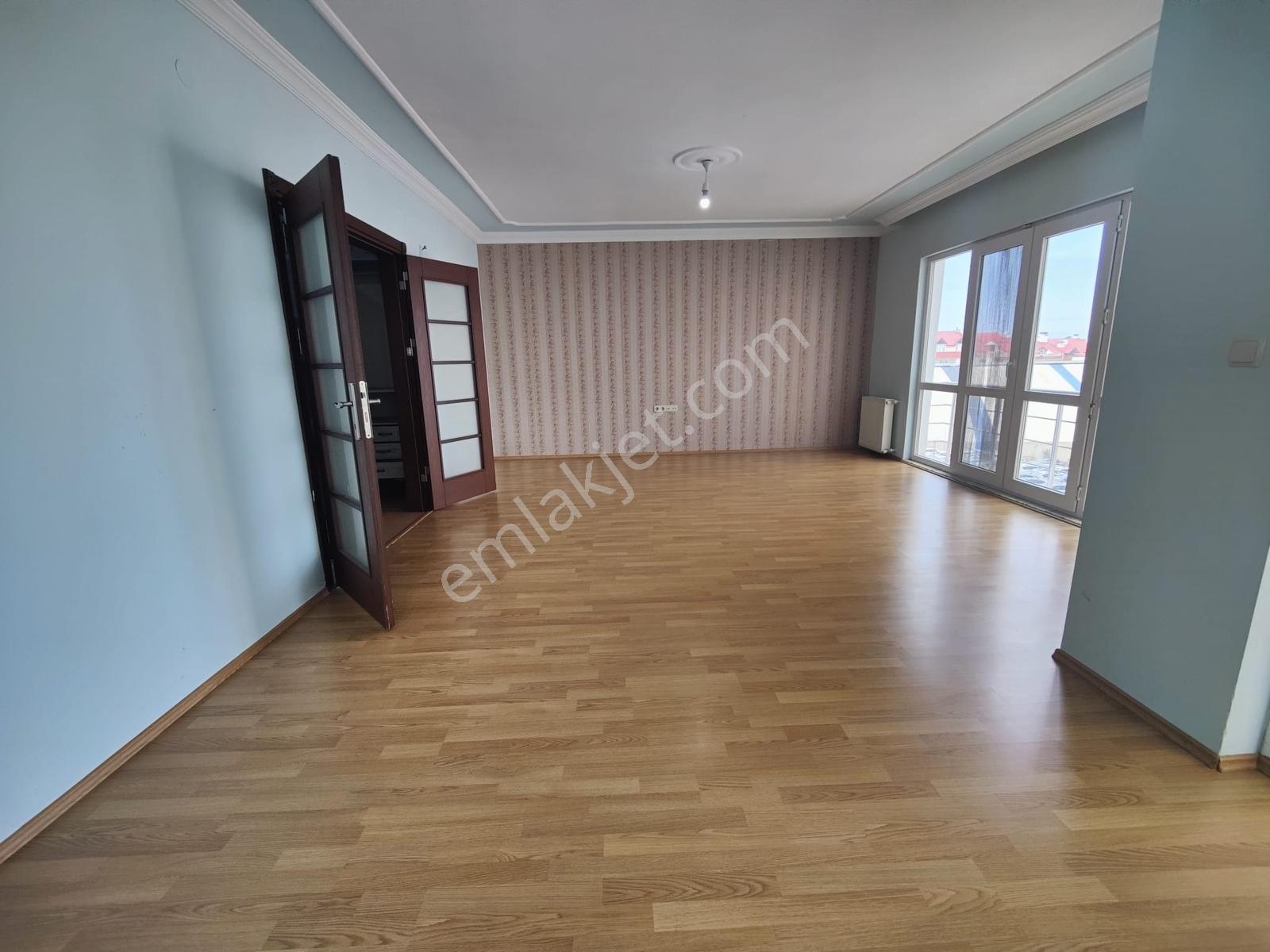 Konaklar Mah. Site İçinde Deniz Manzaralı 3+1 Kiralık Daire - Görsel 2