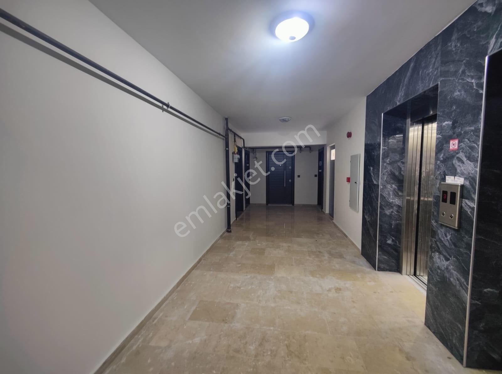Konaklarda Site İçinde Kira Getirisi Yüksek Sıfır 1+1 Satılık - Görsel 15