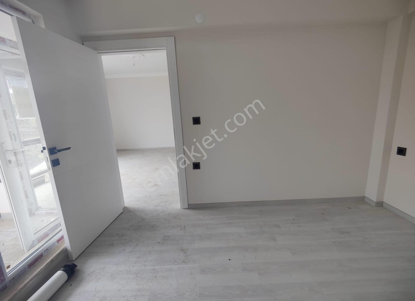 Konaklarda Site İçinde Kira Getirisi Yüksek Sıfır 1+1 Satılık - Görsel 6