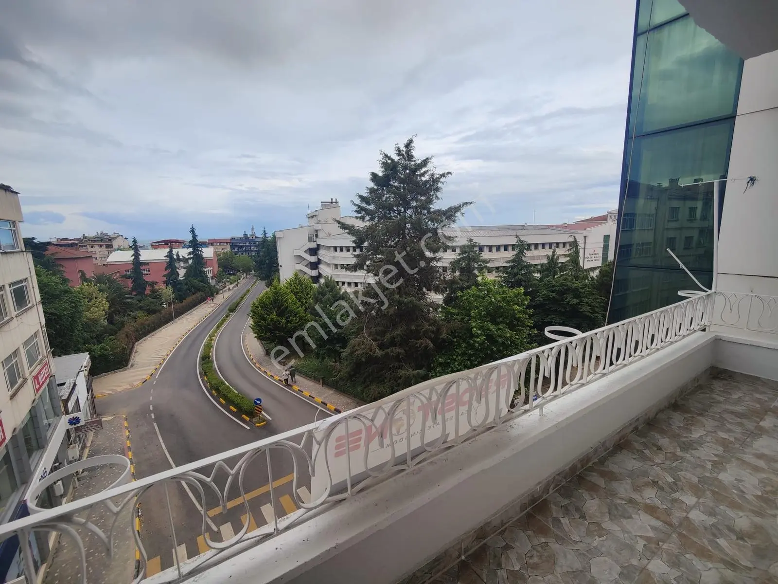 Gülbaharhatun Mah. Merkezi Konum İçi Sıfırdan Yapılı 2+1 Satılık - Görsel 3