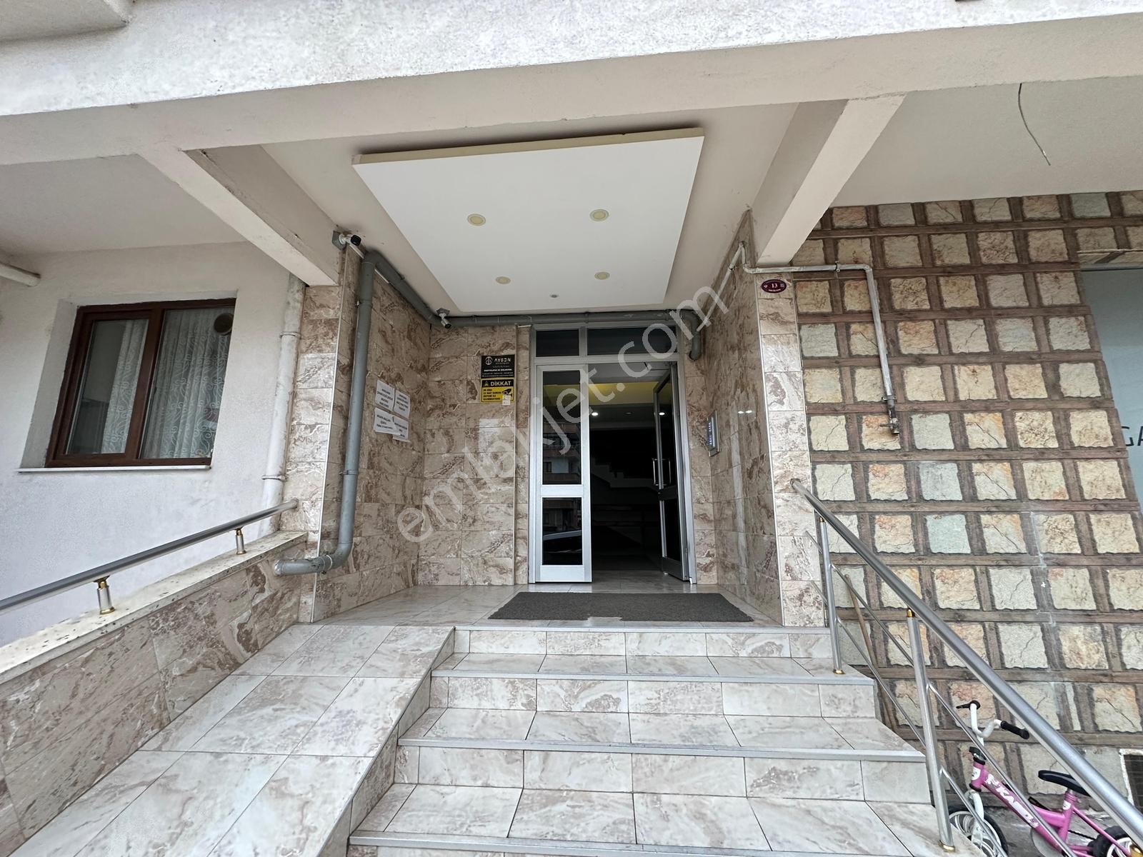 Aydınlıkevler'de Deniz Manzaralı Asansör'lü 2+1 Kiralık Daire - Görsel 28