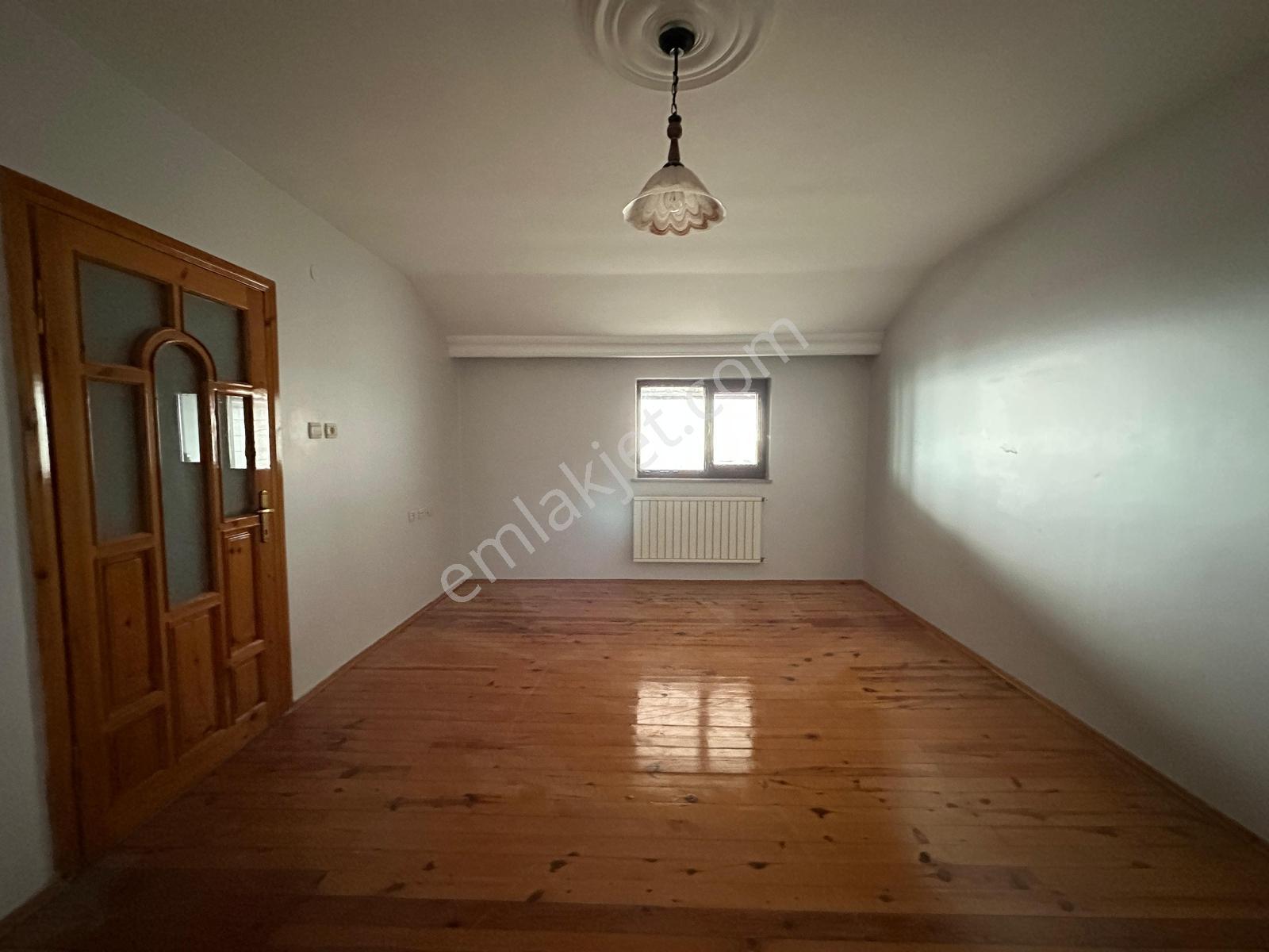 Aydınlıkevler'de Deniz Manzaralı Asansör'lü 2+1 Kiralık Daire - Görsel 6