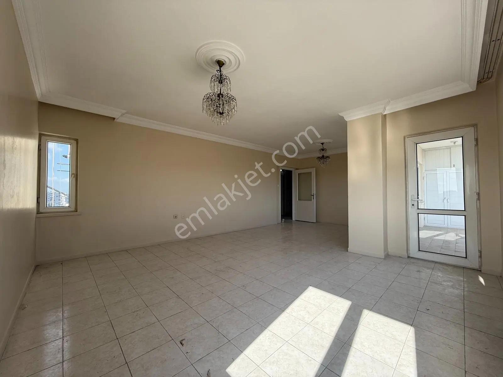 Gazipaşa Mah. 3+1 185 M2 Kat Mülkiyetli-doğalgazlı Satılık Daire - Görsel 4