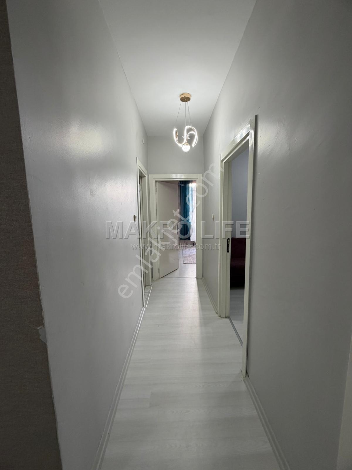 Bağcılarda 3+1 Ful Yapılı Satılık Daire - Görsel 18
