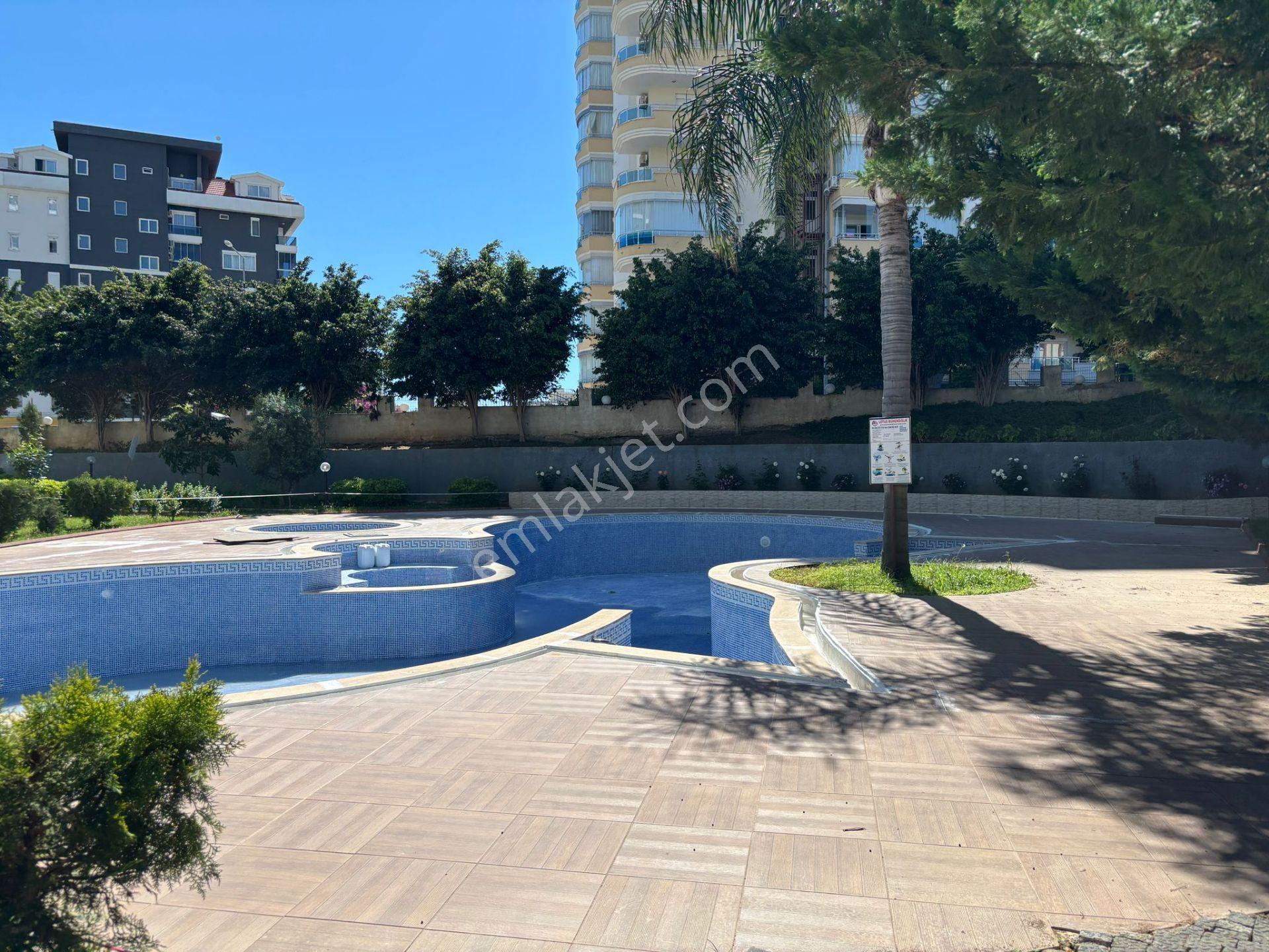 Beykonak Evleri Sitesinde 3+1 Ayrı Mutfak Eşyalı Geniş Kiralık Daire Mahmutlar Alanya Antalya - Görsel 12