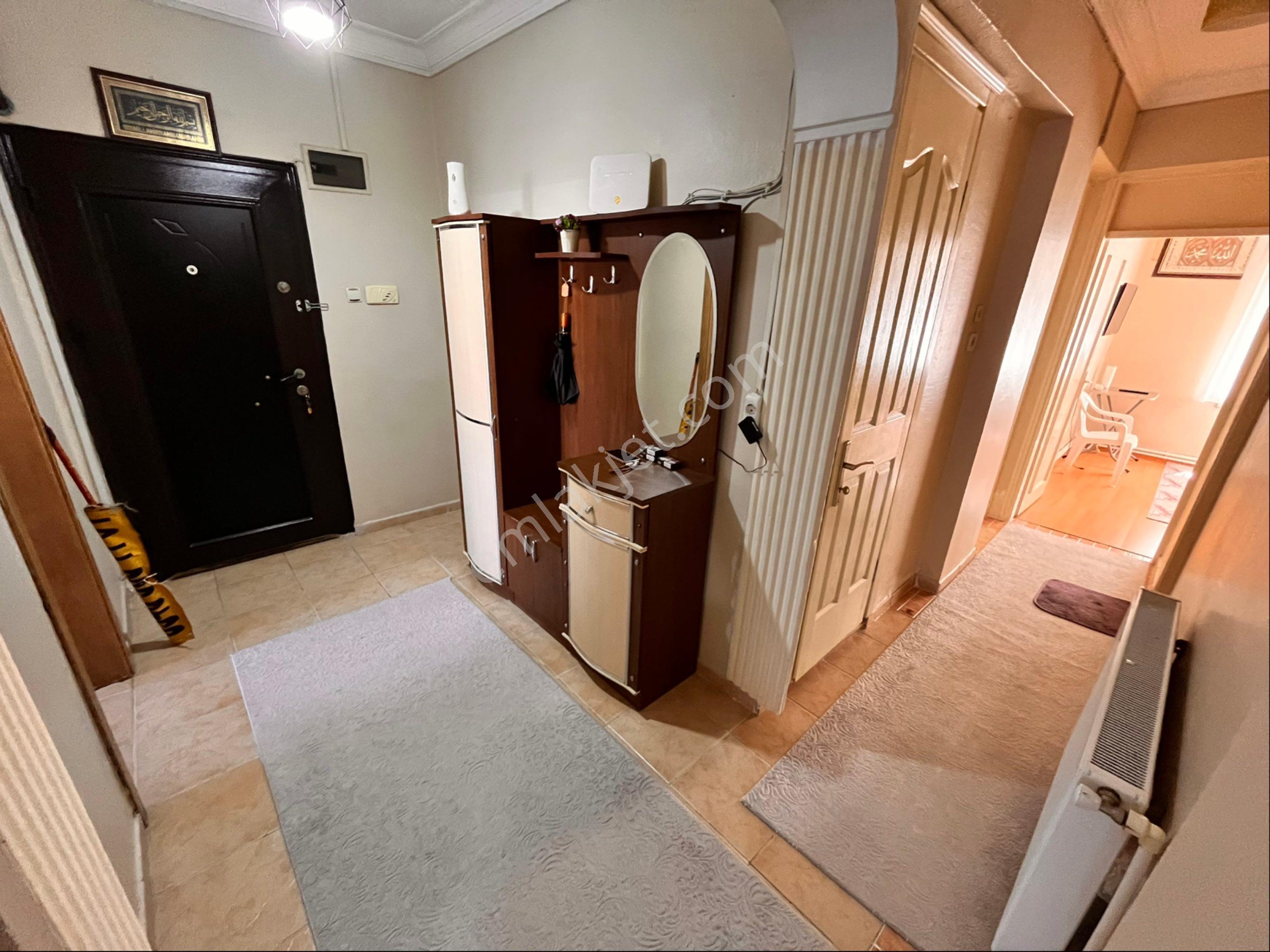 Mithatpaşa Cadde Yakını 3+1 120m2 Temiz Bakımlı Arakat Y.giriş Daire - Görsel 21