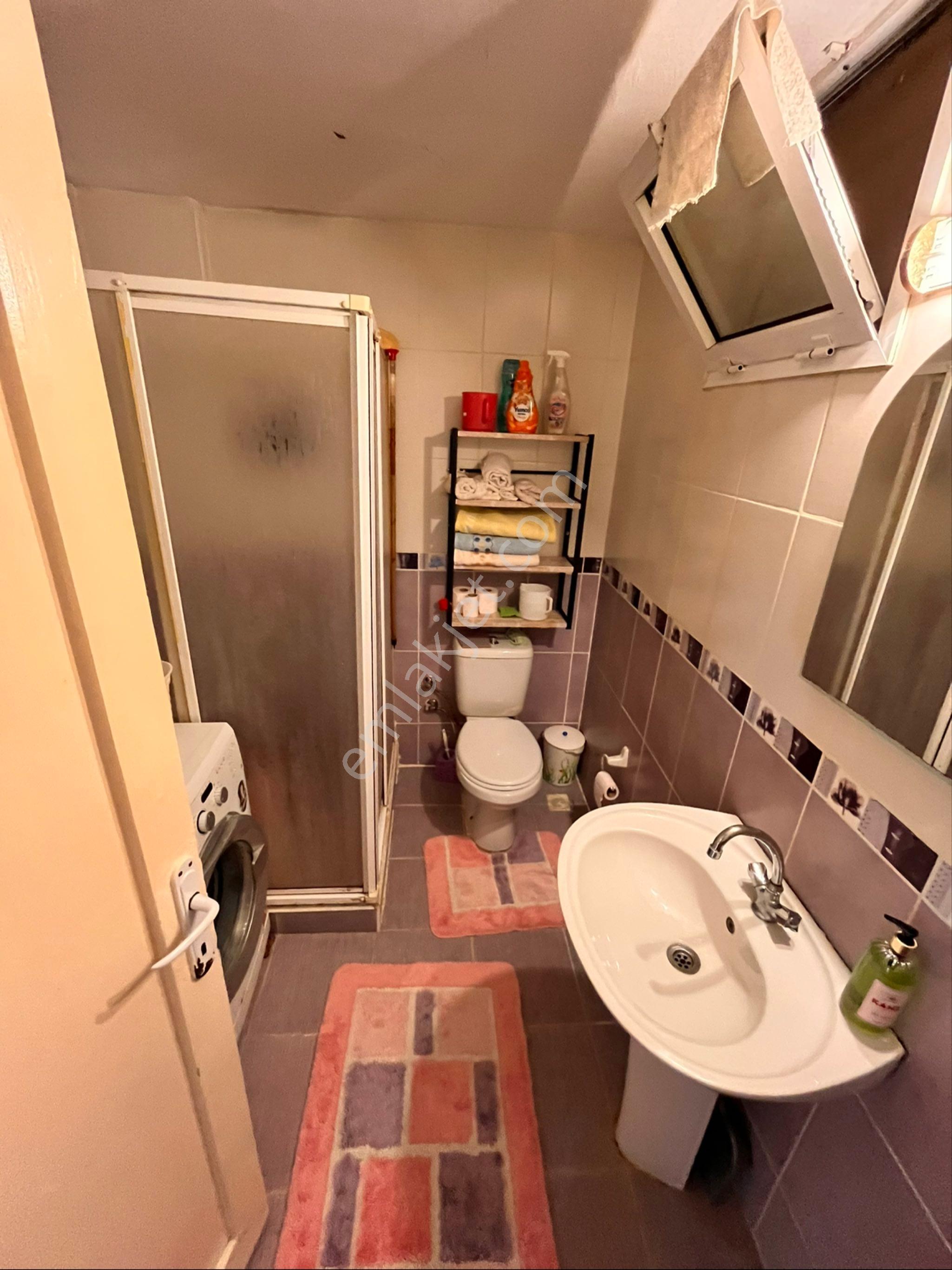 Mithatpaşa Cadde Yakını 3+1 120m2 Temiz Bakımlı Arakat Y.giriş Daire - Görsel 24
