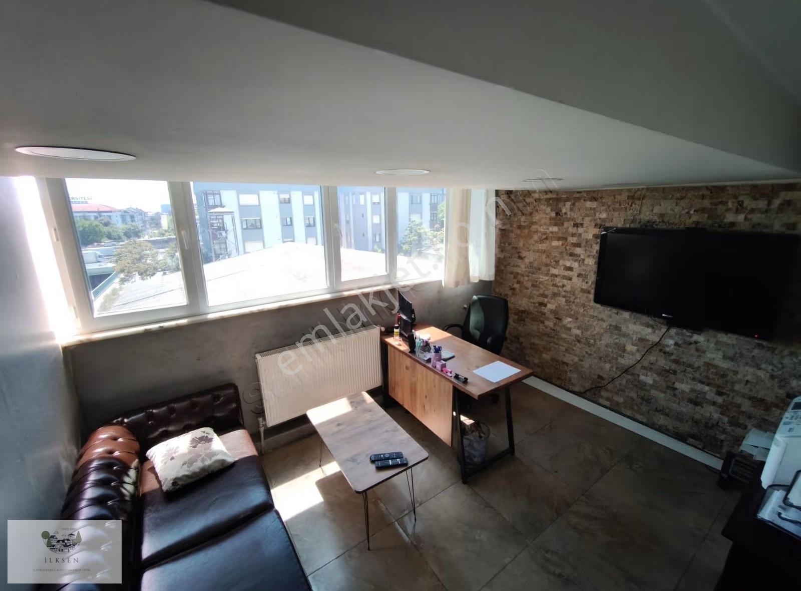 Bahçelievler E5 Cepeli İşhanında 200m2 3 Cü Kat İşyeri - Görsel 3