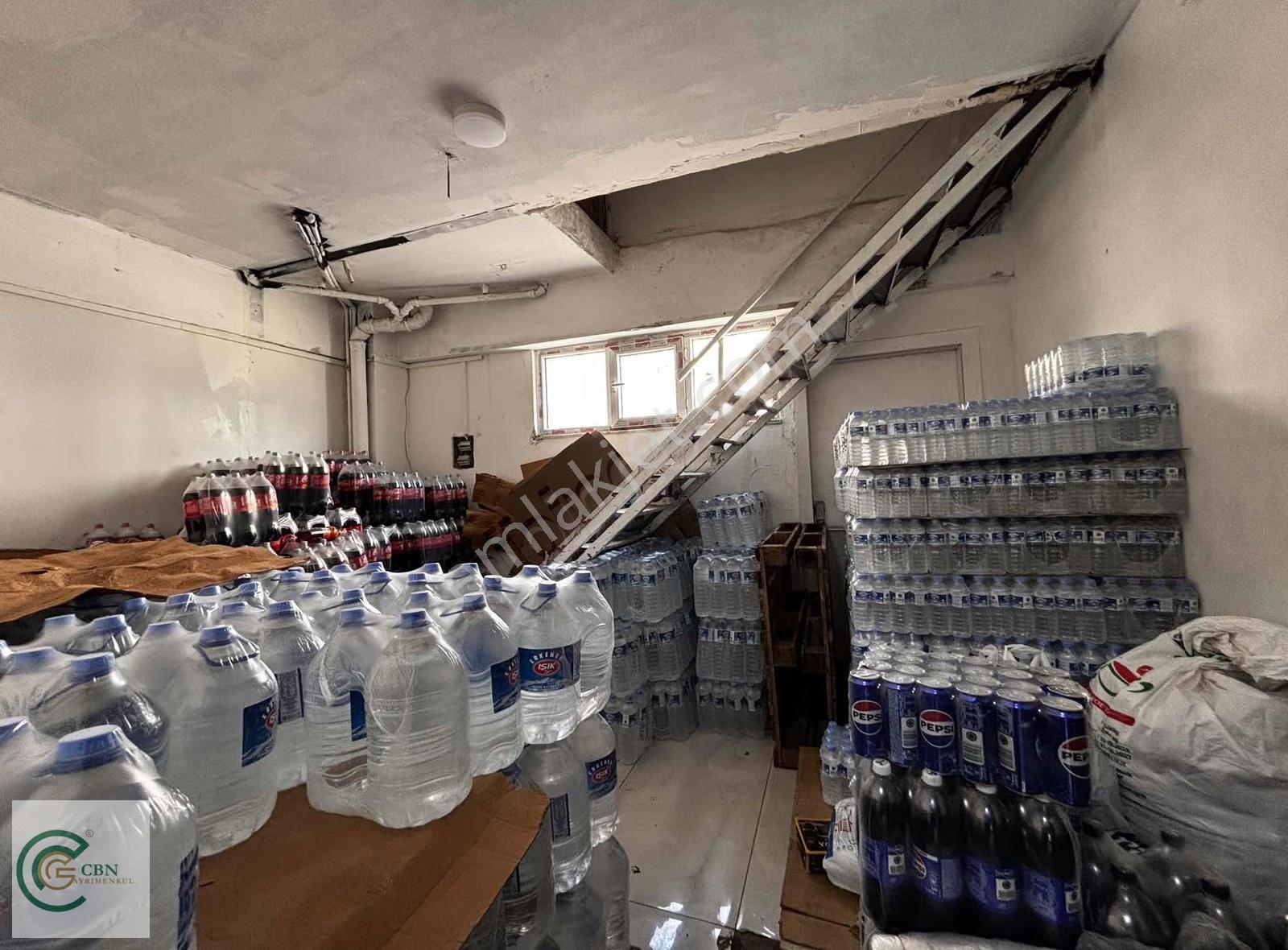 Çbn Den Genis Fırsat Konumda Cadde Üstü Devren Market - Görsel 9