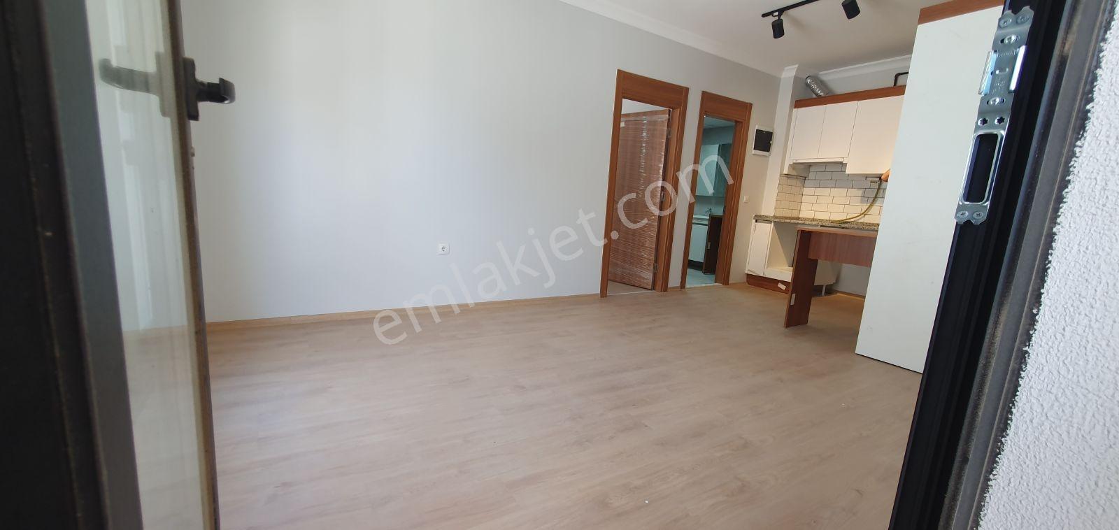Buca İzban Koşu Durağının Karşısında 2+1 Kiralık - Görsel 3