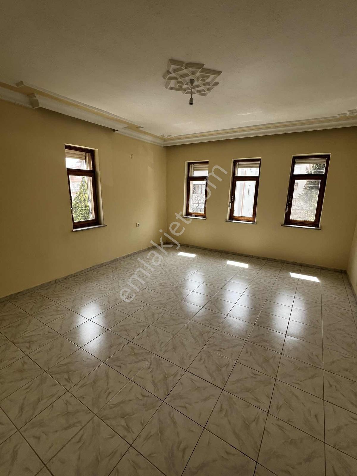 İyaş Yakını Kiralık 3+1 Daire - Görsel 5