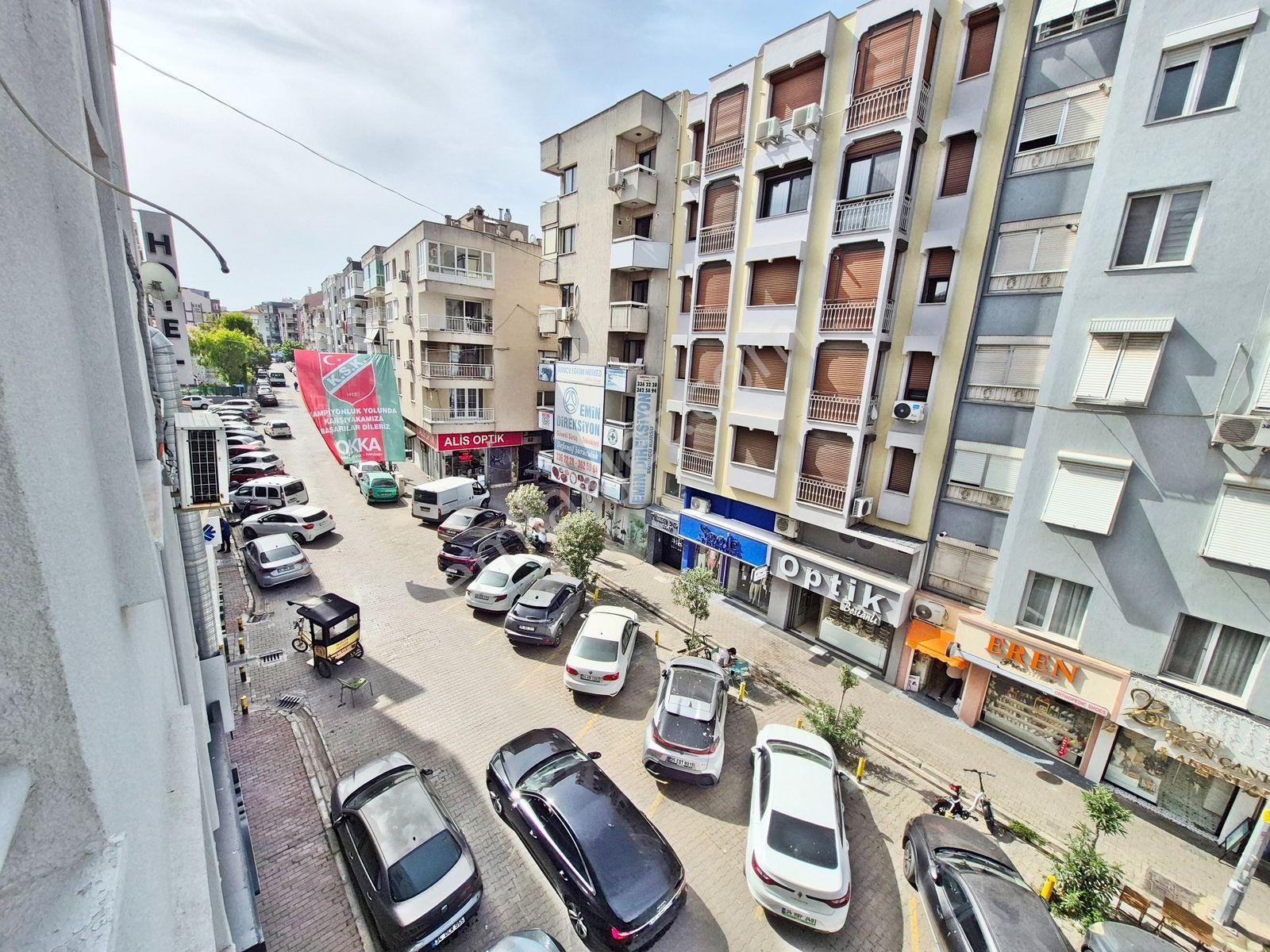 Bostanlı Merkezde Balıkçı Parkı Manzaralı Ticari Kullanıma Uygun - Görsel 34