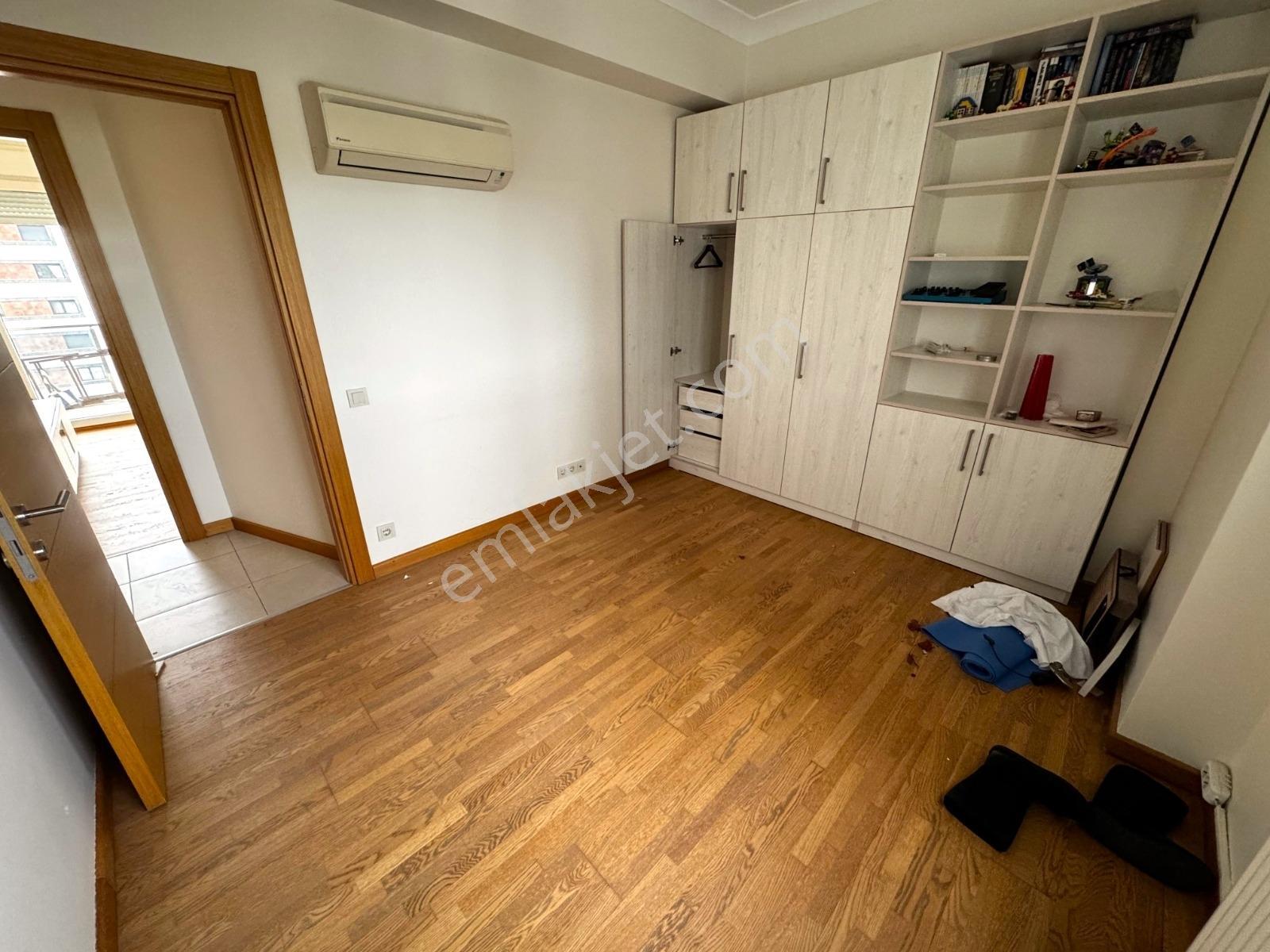 Utkudan Ömerpaşa Cad.4.binada Balkonlu Havuzlu Satılık 2+1 Daire - Görsel 24