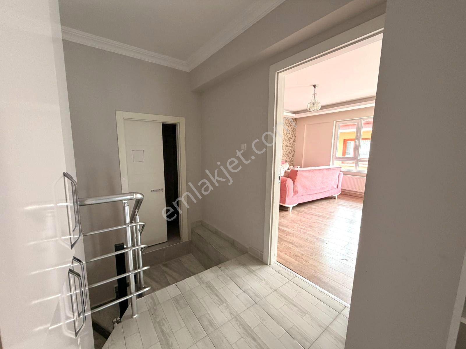 Asansörlü Teras Balkonlu 3+1 Dublex Daire ~yılmaz Emlak - Görsel 10