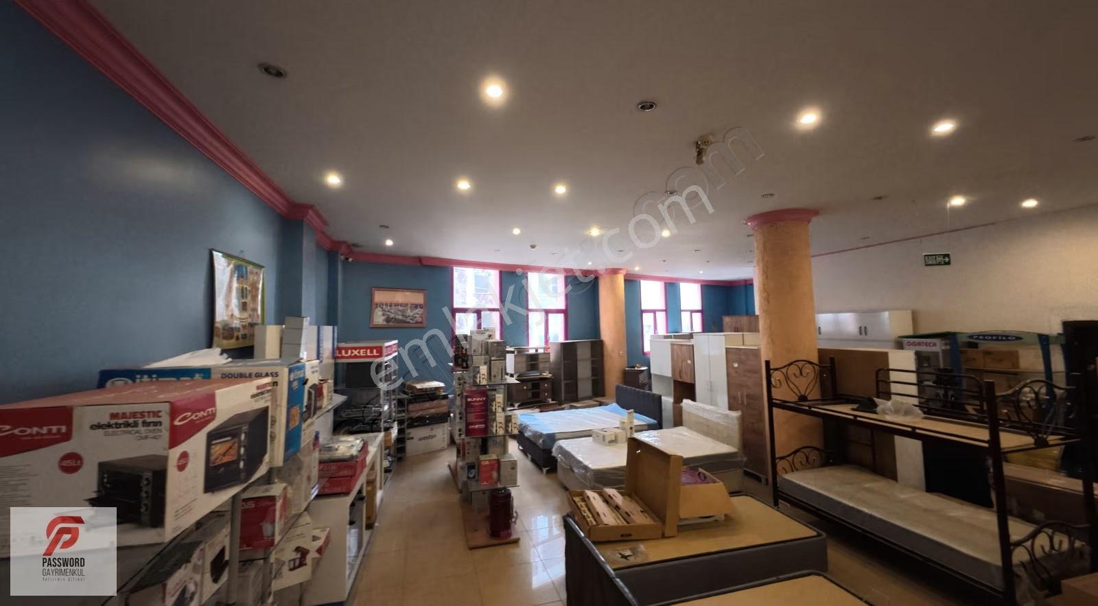 Bayraklı Refik Şevket İnce'de Kiralık 270 M² Dükkan - Görsel 5