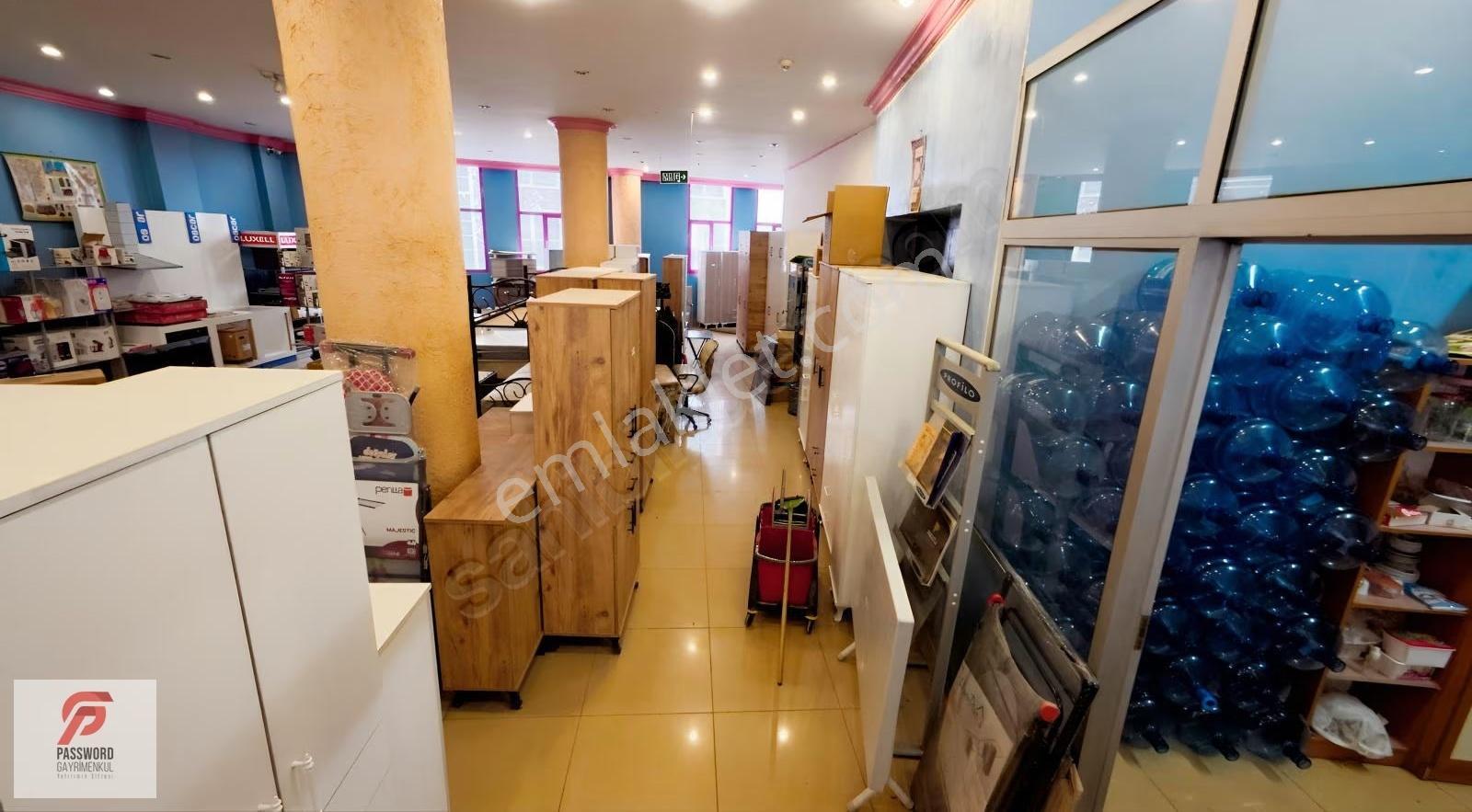 Bayraklı Refik Şevket İnce'de Kiralık 270 M² Dükkan - Görsel 13