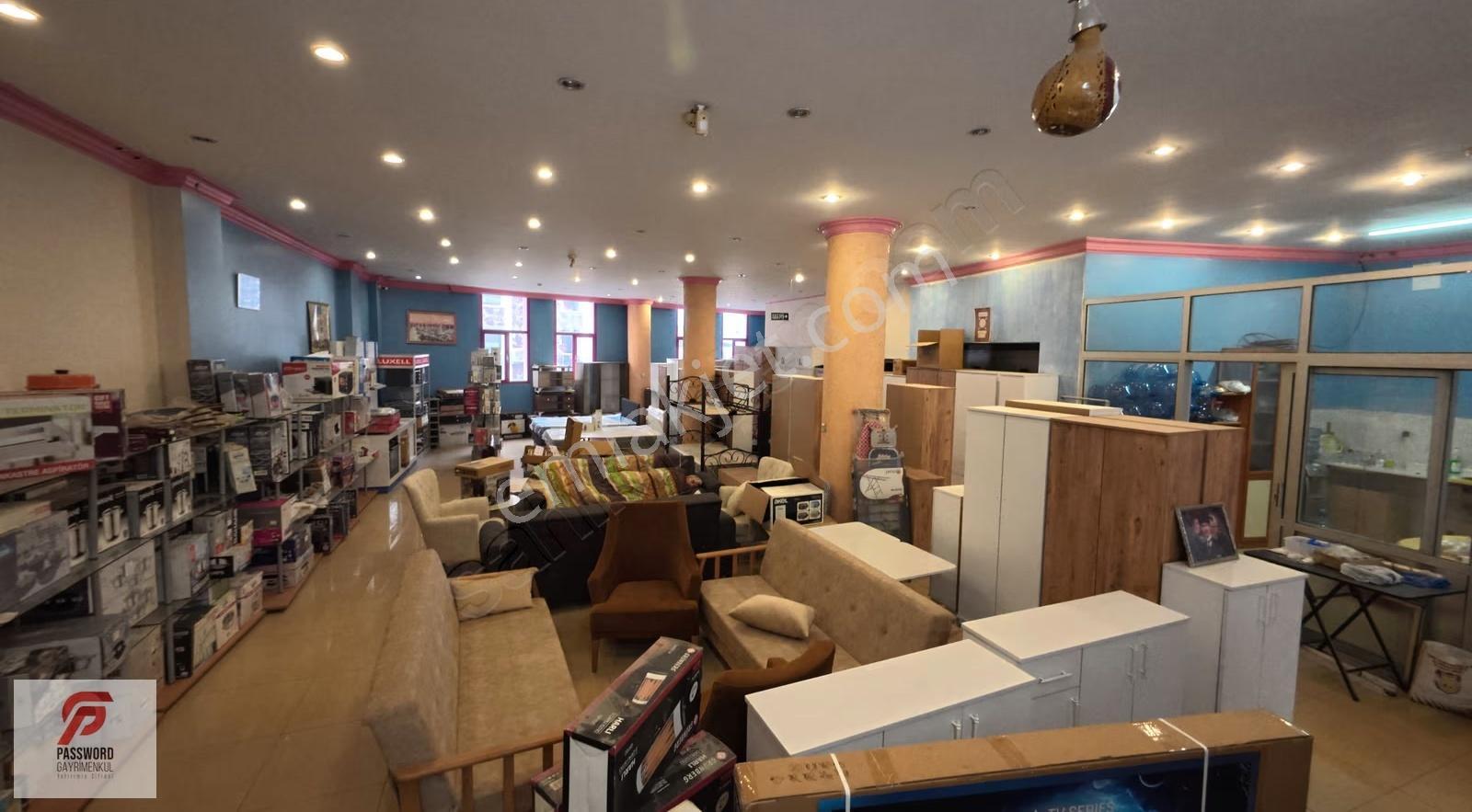 Bayraklı Refik Şevket İnce'de Kiralık 270 M² Dükkan - Görsel 12