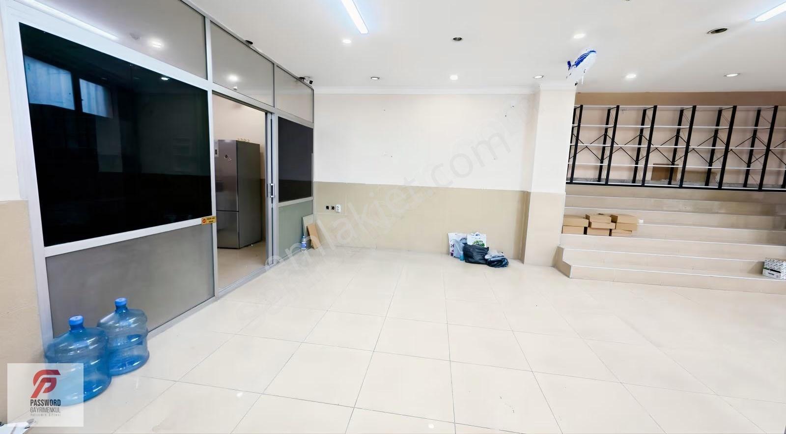 Bayraklı Refik Şevket İnce'de Kiralık 177 M² Köşe Dükkan - Görsel 18