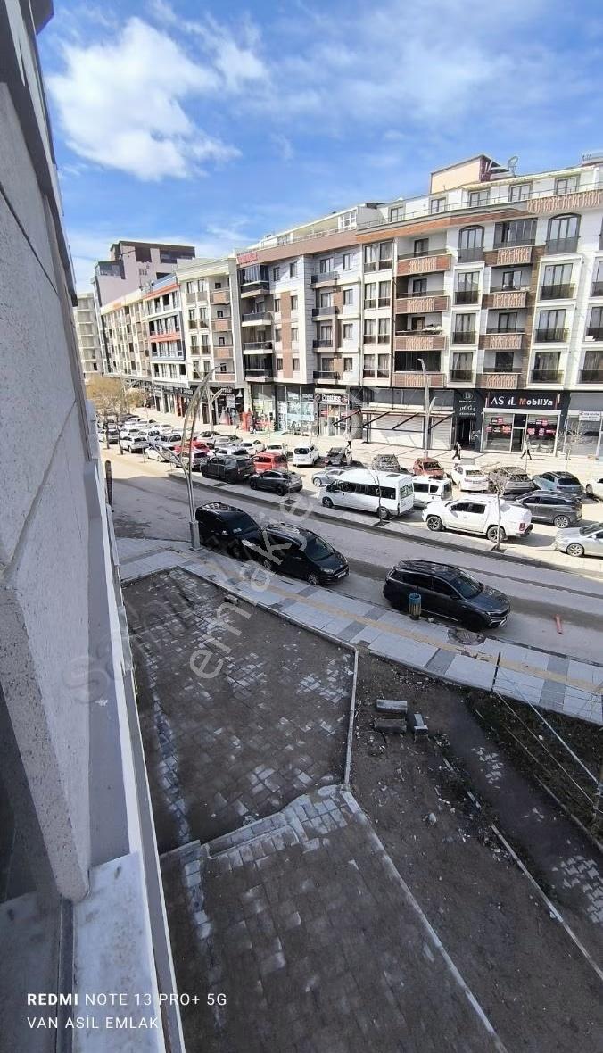Avm Yanında Mesken Tapulu Luks 1+1 Daire - Görsel 5