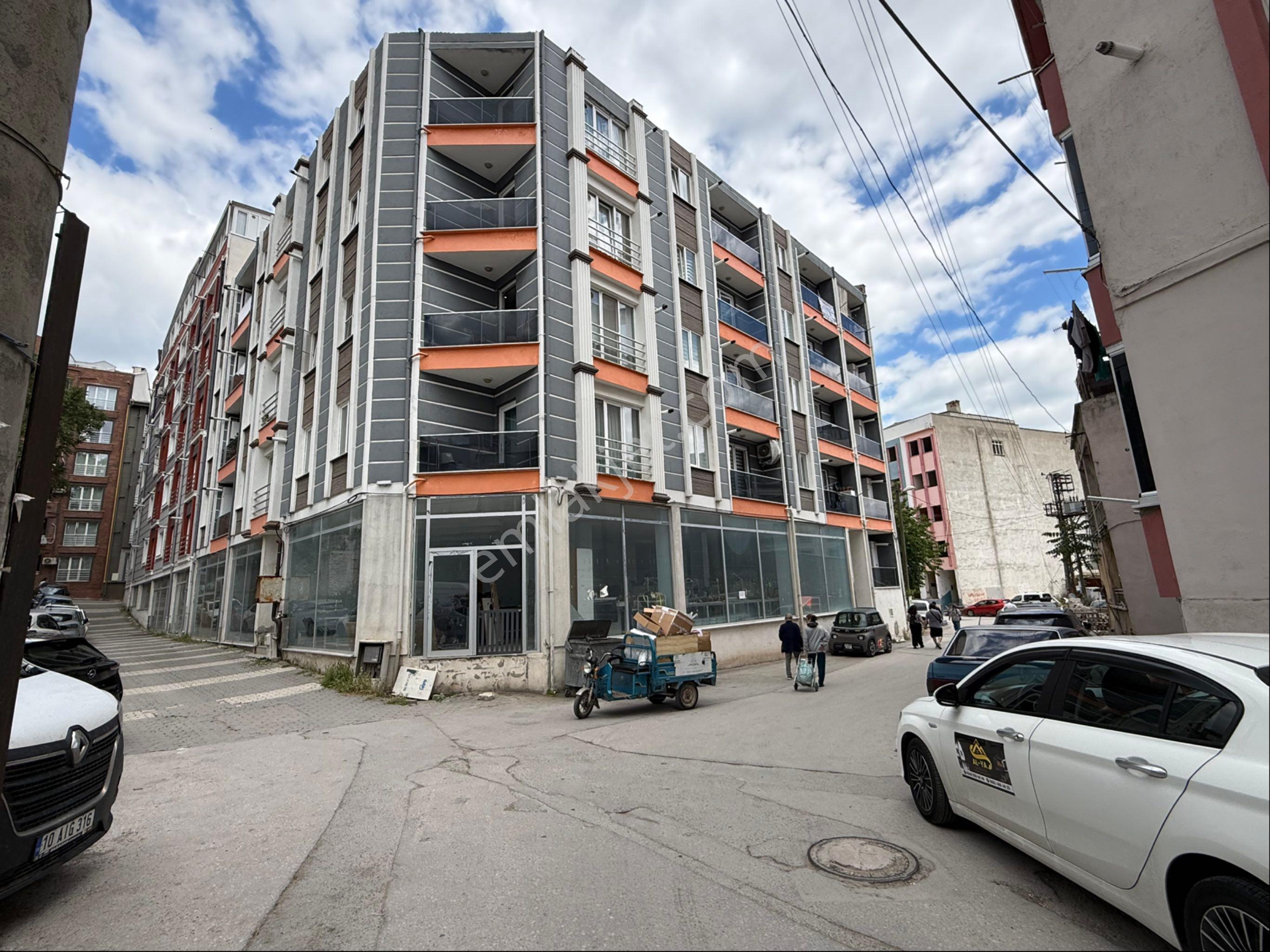 Hacı İlbey Mahallesi Satılık 680 M2 Dükkan