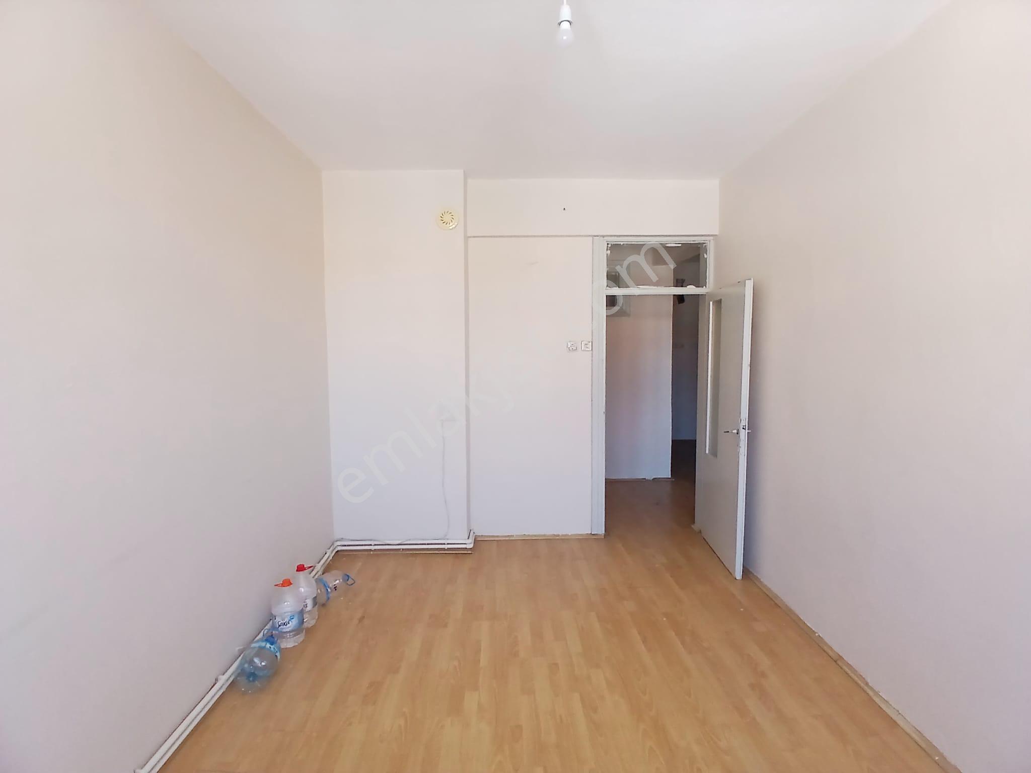Akçay Emlak'tan Akşehir Atatürk Ortaokulu Civarı Doğalgazlı Kiralık 3+1 Daire - Görsel 11