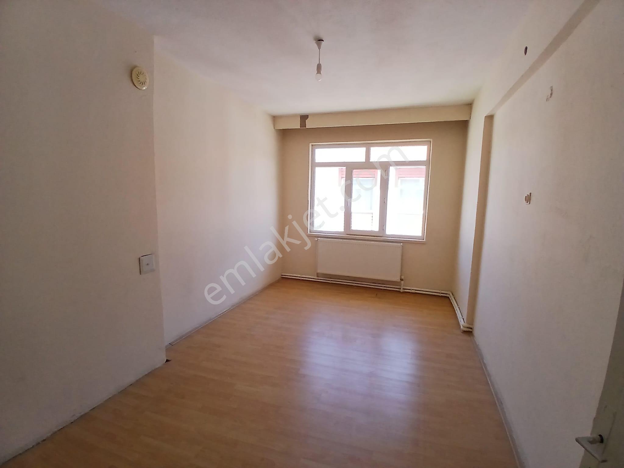 Akçay Emlak'tan Akşehir Atatürk Ortaokulu Civarı Doğalgazlı Kiralık 3+1 Daire - Görsel 14