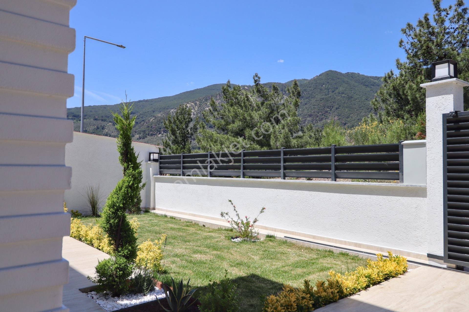Mahmut İşler'den Gürede 285m2 Arsa Tam Müstakil 4+1 Lüks Vill - Görsel 15
