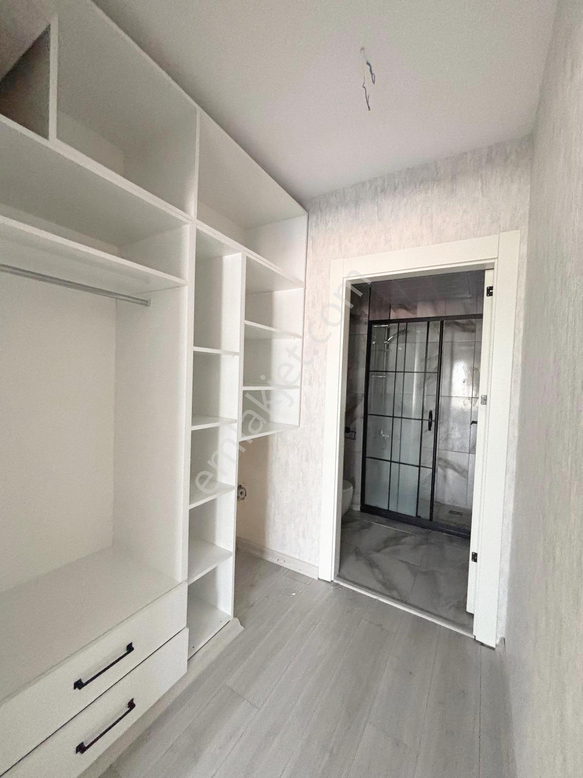 Barut'tan Cadde Üzeri Güney C. Manzaralı 4+1 Site Dairesi 8. Kat - Görsel 15