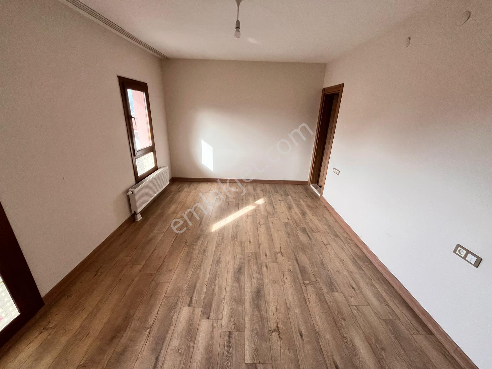 Akgedik Zeki Emlaktan 2.etap Okul Arkasında Satılık 3+1 Geniş Daire - Görsel 18