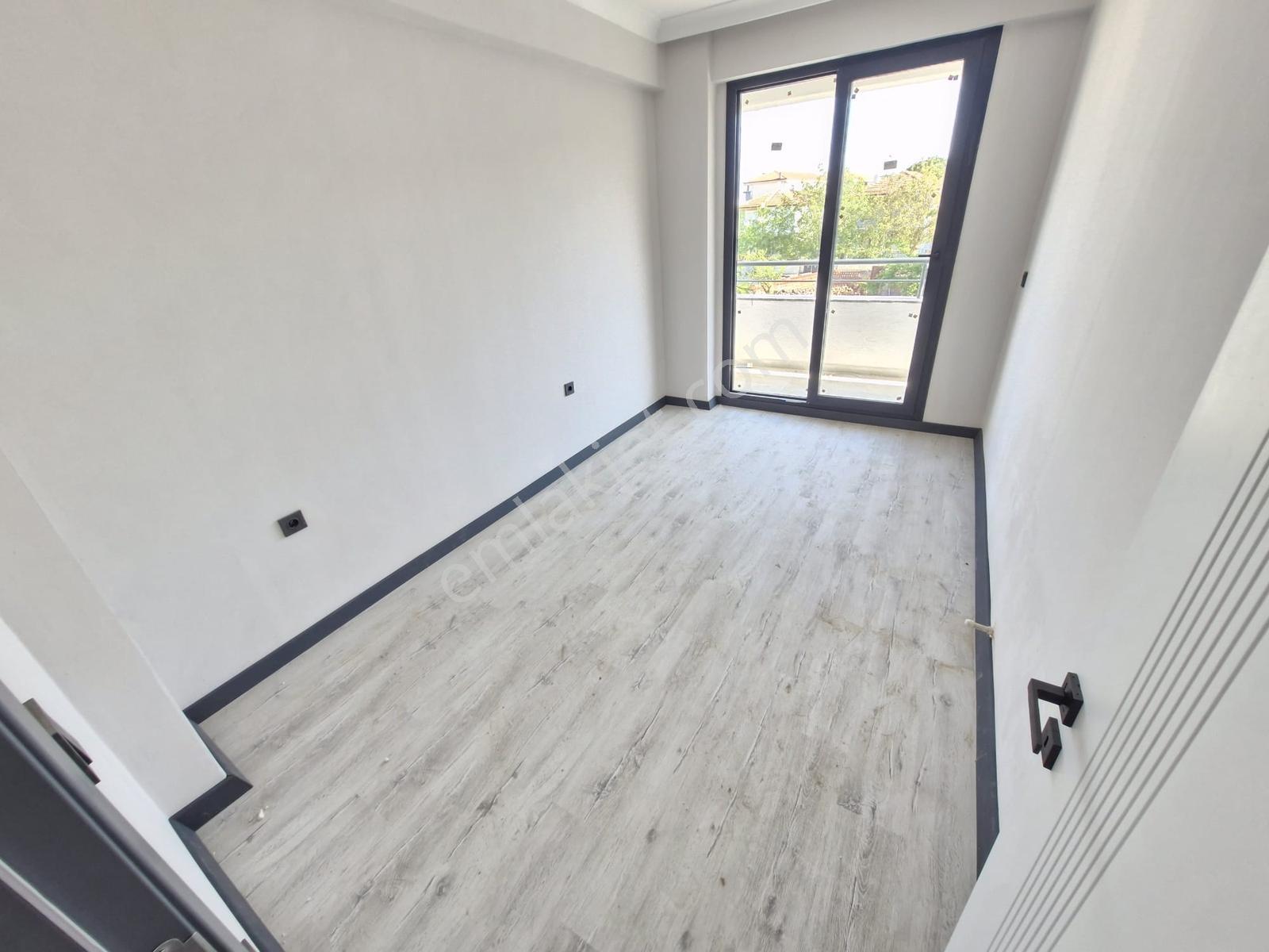Huzur'dan Merkezi Konumda 1+1 Satılık Mükemmel Daire - Görsel 13