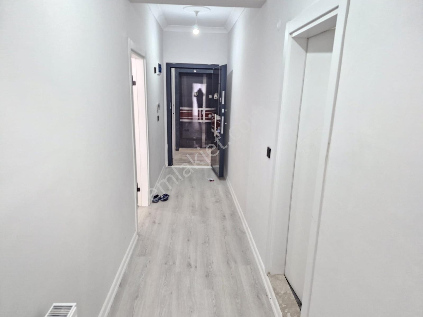 Huzur'dan Gömeç Kemalpaşa Mah. Satılık 1+1 Eşyalı Daire - Görsel 2
