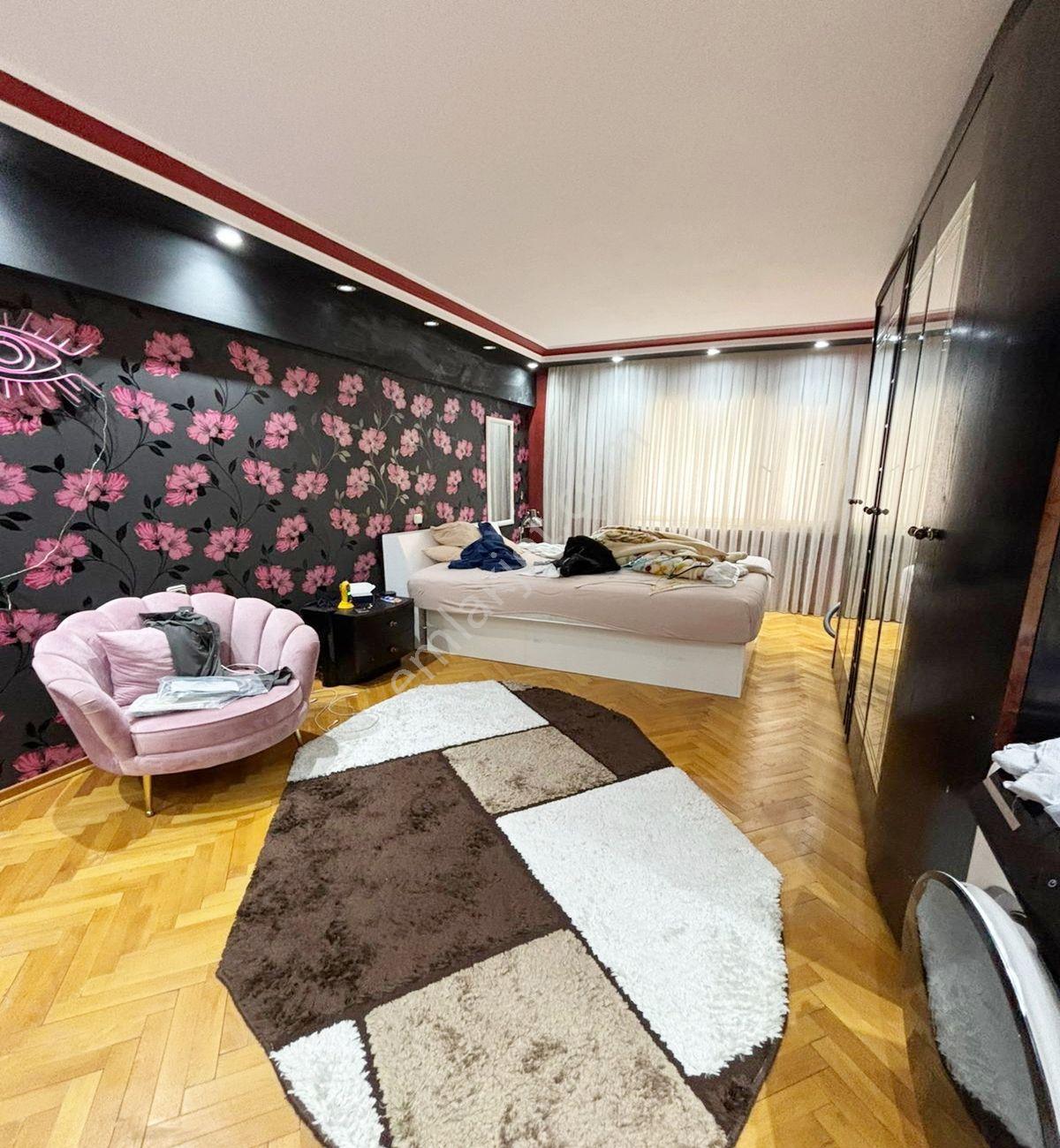 Müslüm Emlaktan D.köşklerde 5+2 300 M2 Satılık Dublex - Görsel 11