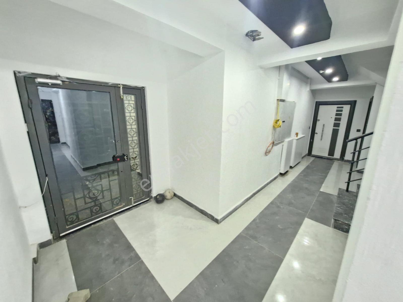 Merkezi Konumda 1+1 Sıfır Kullanışlı Satılık Daire - Görsel 21