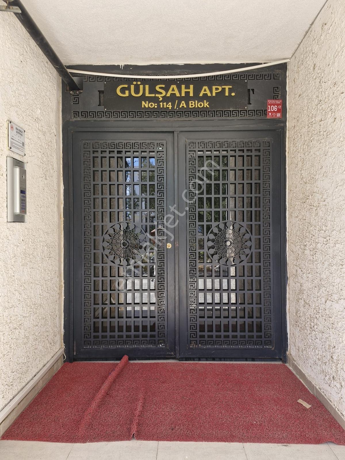 Mithatpaşa Mah.de 3+1 Ebeveny Banyolu Doğalgazlı Daire - Görsel 21