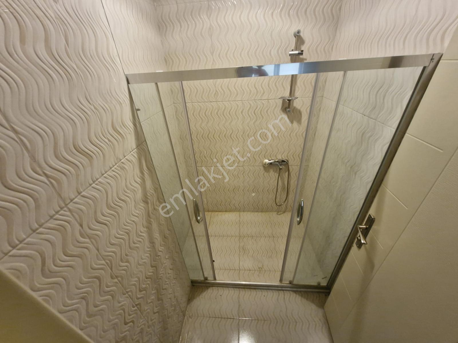Mithatpaşa Mah.de 3+1 Ebeveny Banyolu Doğalgazlı Daire - Görsel 35