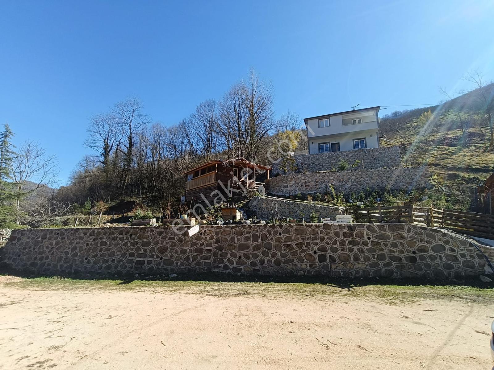 Ordu Aybastıda Dereye Sıfır, Ahşap Evli 500 M² Satılık Arsa - Görsel 7