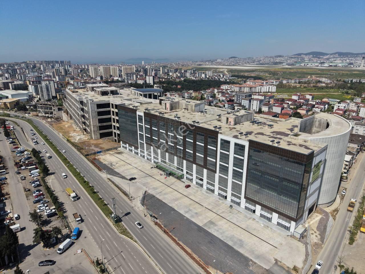 Tuzla'da Satılık Ferah 4 Dükkan - Görsel 3