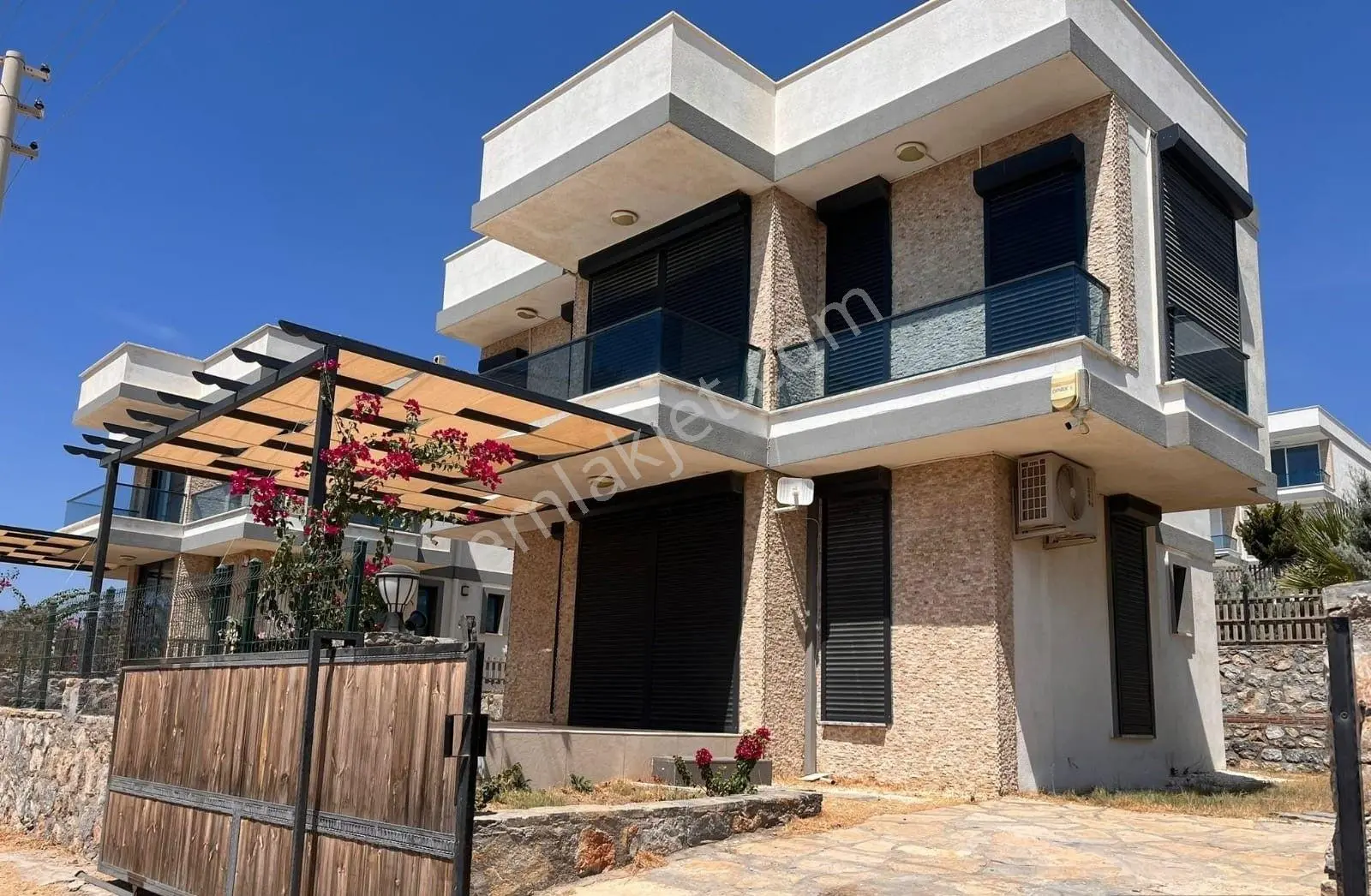Akbük'de Full Deniz Manzaralı Müstakil Villa - Görsel 3