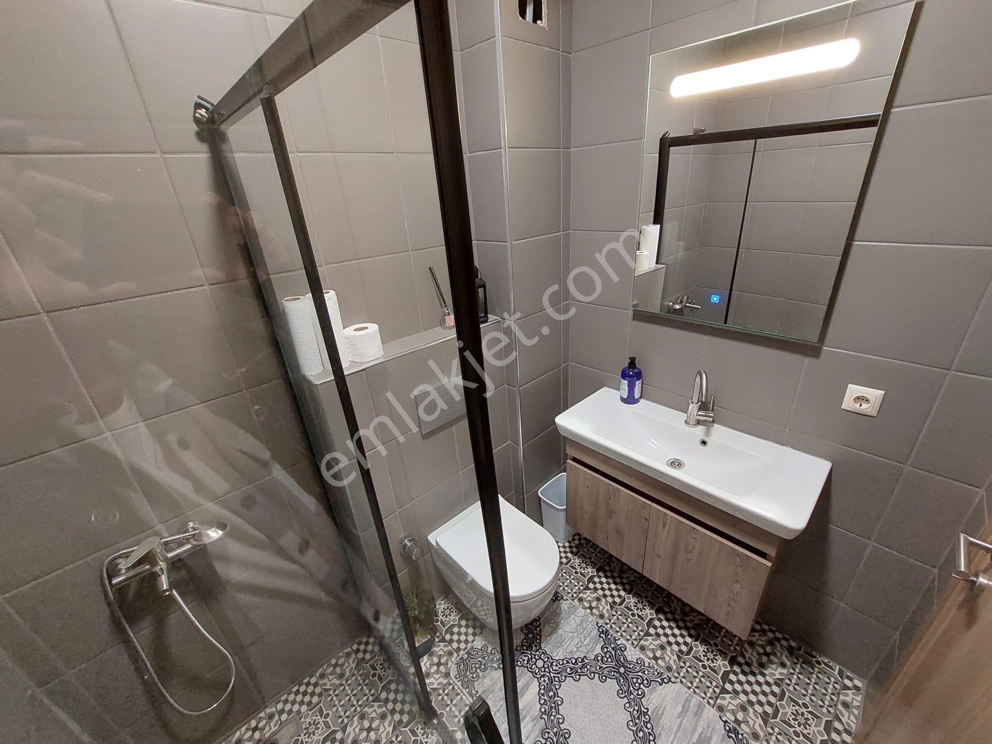 Çamlık Sitesinde Kombi Petek Cam Balkonlu 2+1 Güney Cephe Satılık - Görsel 31