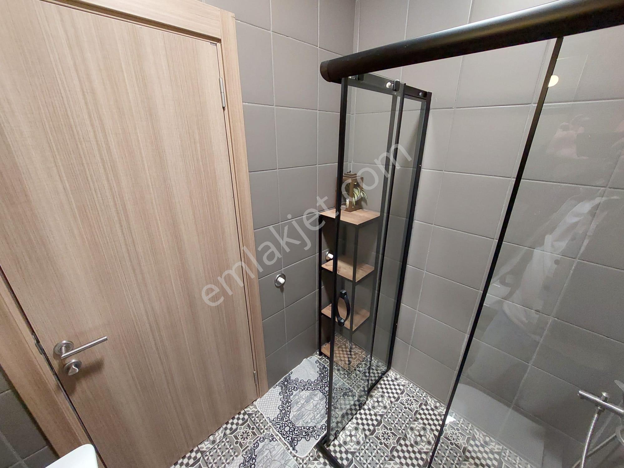 Çamlık Sitesinde Kombi Petek Cam Balkonlu 2+1 Güney Cephe Satılık - Görsel 30