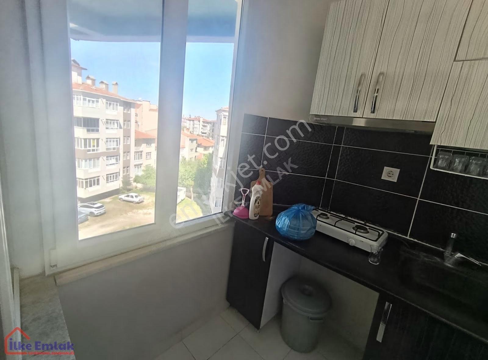 Şehrin En İyi Lokasyonunda Eşyalı Kiralık 2+1 - Görsel 7