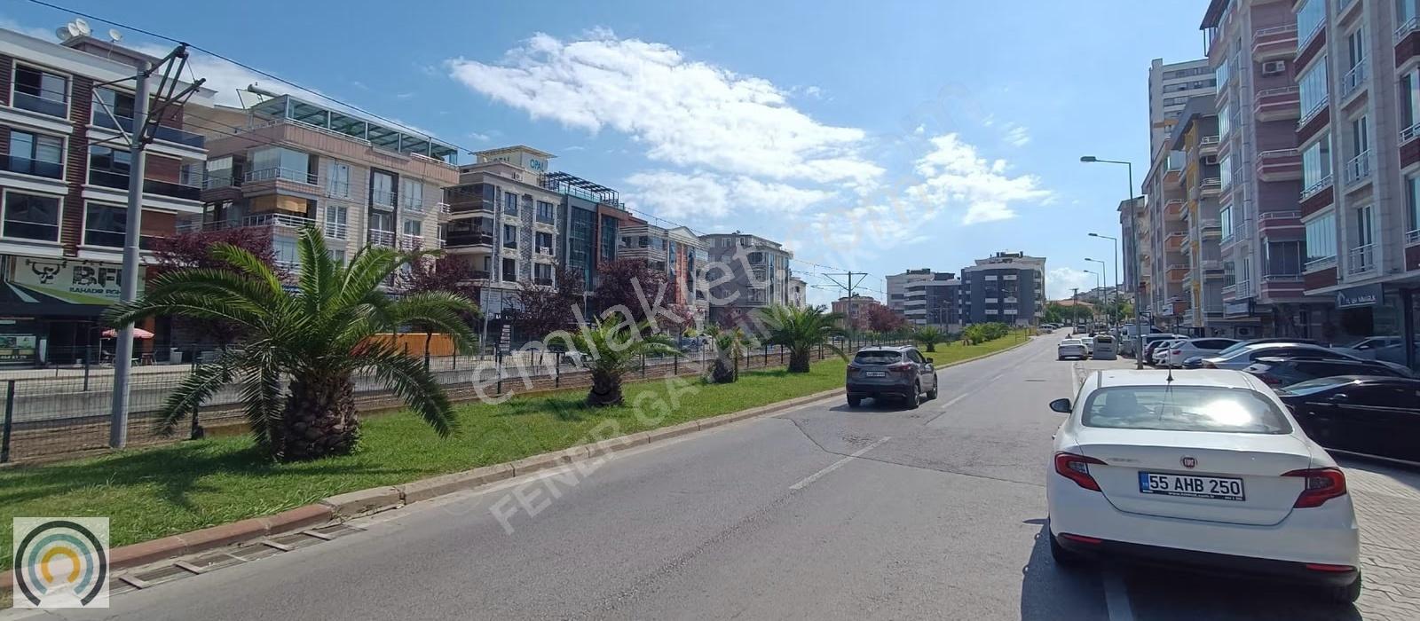 Atakum Esenevler'de Tramvay Yolunda Kiracılı Satılık Dükkan - Görsel 2