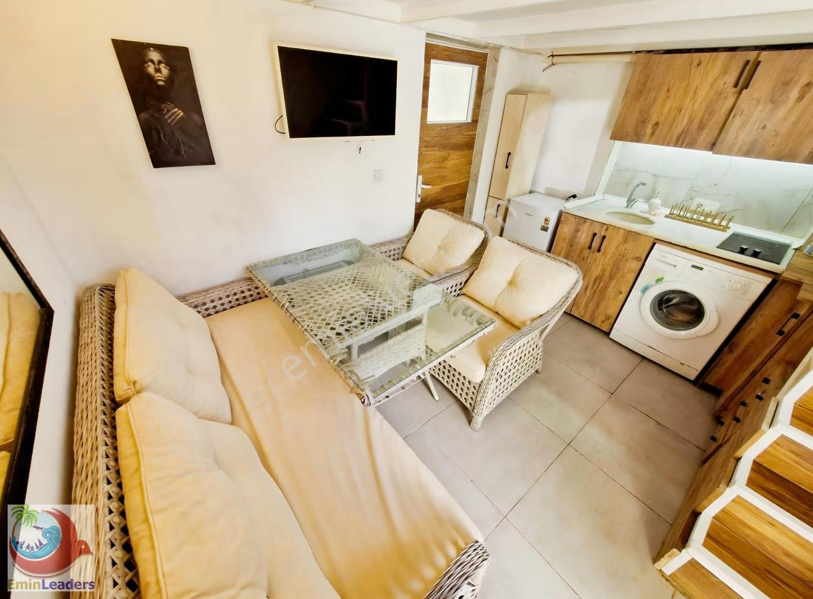 Konyaaltı Liman Residence 1+1 Havuzlu Eşyalı Balkonlu - Görsel 9
