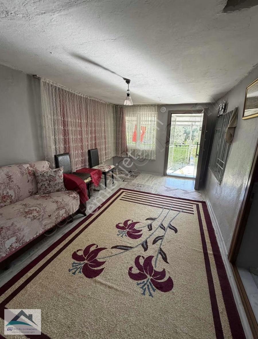 Şehzadeler Halıtlıda Manisaya 22 Km. 1.100m2 Satılık Köy Evi - Görsel 15