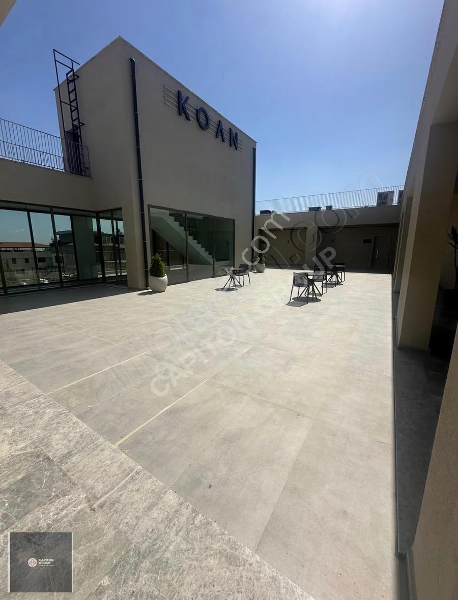 Koşu Yoluna Çok Yakın Lüks Kiralık Ofis - Görsel 18