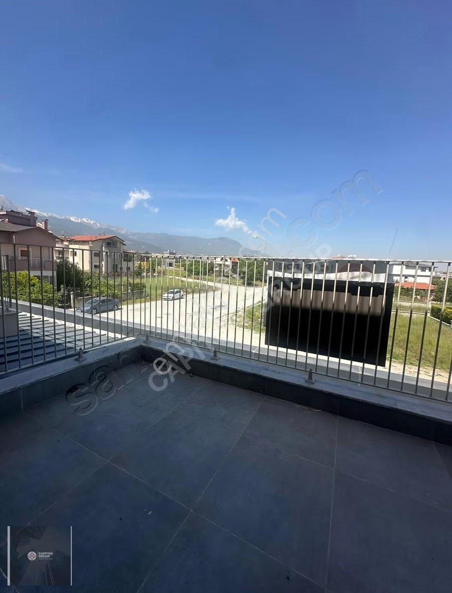 Koşu Yoluna Çok Yakın Lüks Kiralık Ofis - Görsel 20