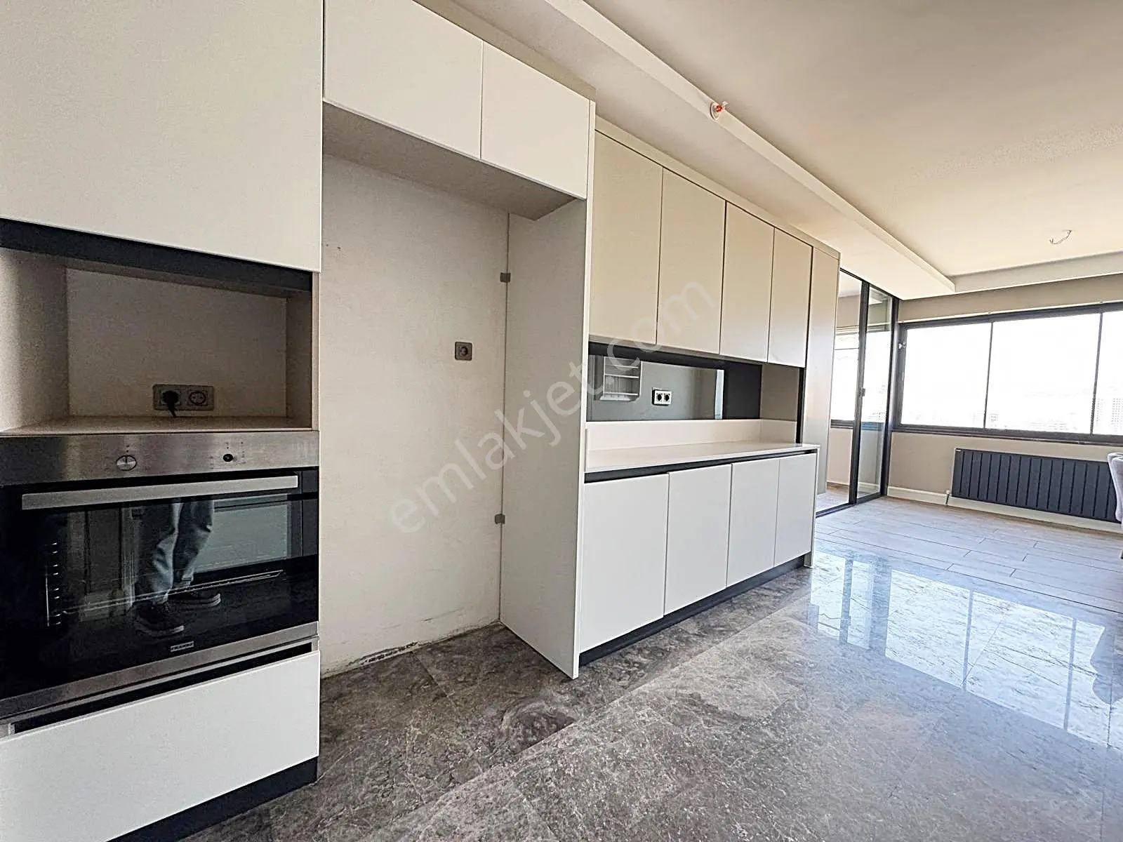 Ankara Keçiören Ovacıkta Site İçinde 4.5+1 Giyinme Odalı Ank Manzaralı Daire - Görsel 3